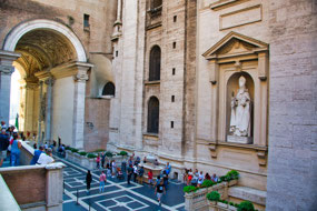 Walk from Sistine Chapel to St Peter's Basilica