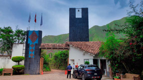 Aranwa Hotel Entrance