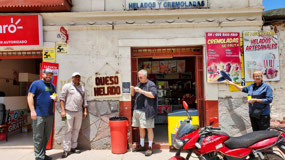 Ice Cream Store across from Plaza