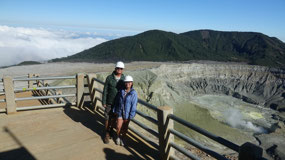 Poas - view into the crater