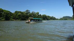 Boatride back - we are the slowest on the water