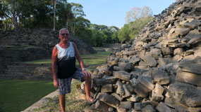 Lubaantun - at the stone piles