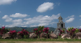 Hummingbird Hwy - we discover Maya ruins