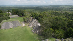 Xunantunich - view from the Castillo north A1 Plaz