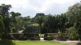 Xunantunich - view towards the Castillo