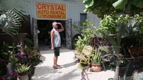 Belize - Car Museum or Car rental