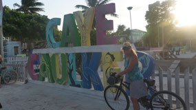 Caye Caulker - biking at night