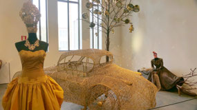 Malaga car museum - fashion and art