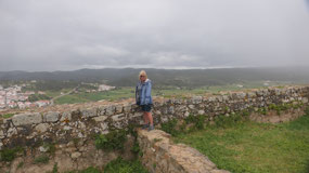 Castelo Aljezur - climbing on walls