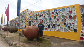Sagres - pots and plates