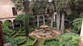 Alhambra Nasrid Palace  - jardin the landaraja
