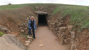 Dolmen  - entrance