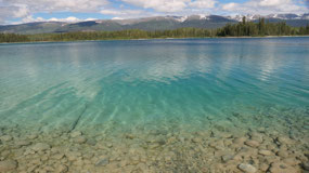 Boya Lake PP - clean waters