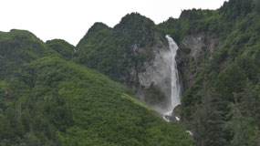 Columbia Icefield - amazing waterfalls