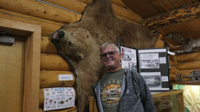 Soldontna homestead - how big is a bear