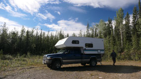 Dempster Hwy - turn out for breakfast