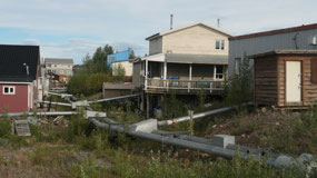 Inuvik - the above ground pipes