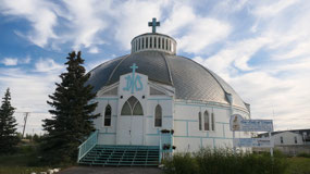 Inuvik - the igloo church