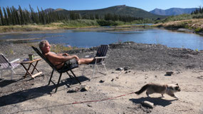 Dempster Hwy - time to relax