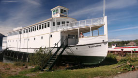 Atlin Lake - checking out the steamwheeler