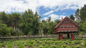 Hamilton gardens - the parapara gardden