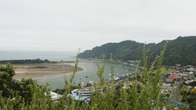 Whakatane - Pukatapu lookout - view on the ocean