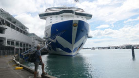 Auckland - we check out our ship