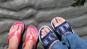 Weirs Beach RV Park - we are on the beach