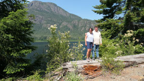 Buttle Lake - drive along the lake