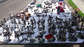 figurines