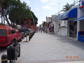 main st shopping