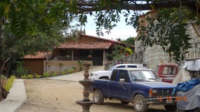 owners house - parking