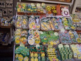 Lemons, lemons everywhere!