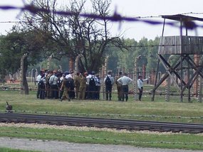 Israeli military members make visit to Birkenau