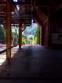 Heading up to Mt Titlis