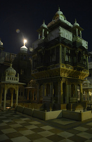 pleasure palace!!