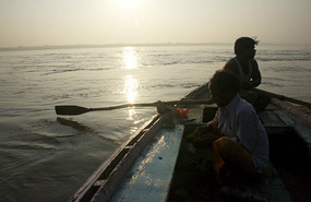 Early morning boat trip