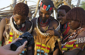 Showing the girls the snaps