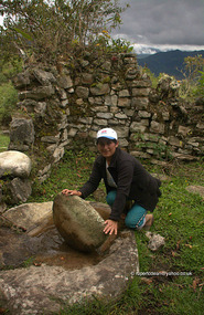 Rosa demonstrating Inca mortar and pestle