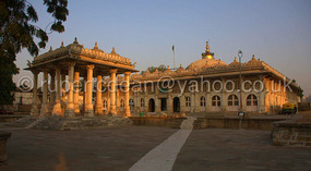 Sarkhej Roza