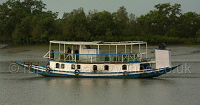 A similar to boat to the one we were in....
