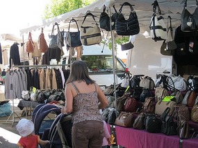 La Tour d'Aigues Market 4