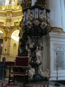 Pulpit 