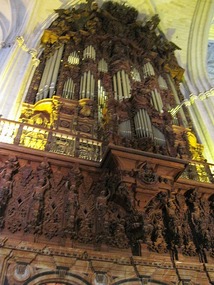 Organ pipes 2