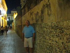 Waiting at Corral del Agua