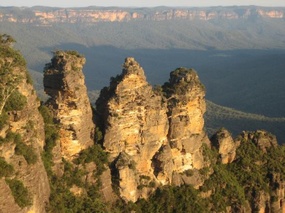 Three Sisters @ Blue Mountain