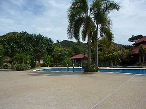 Hotel swimming pool 
