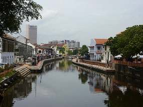 Canal the other direction 