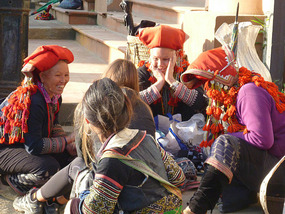 Even mountain tribe girls gossip!