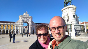 The Joneses conquer Lisbon!